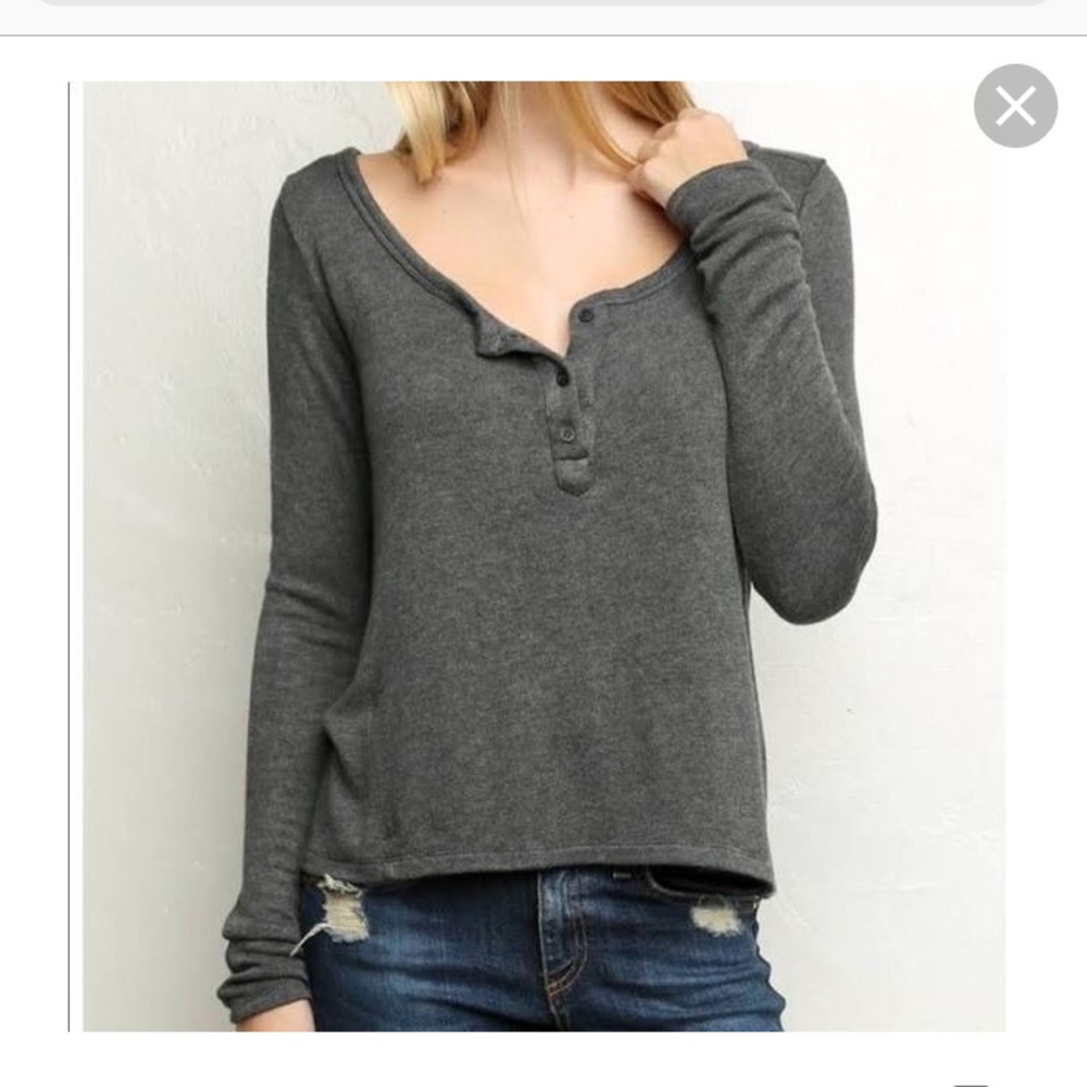 Brandy Melville 3 Button Gray Henley Top